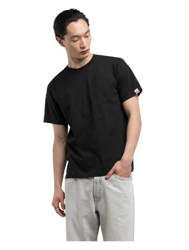 RM3018 {2660}098