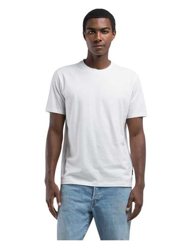 RM3097 {2660}011