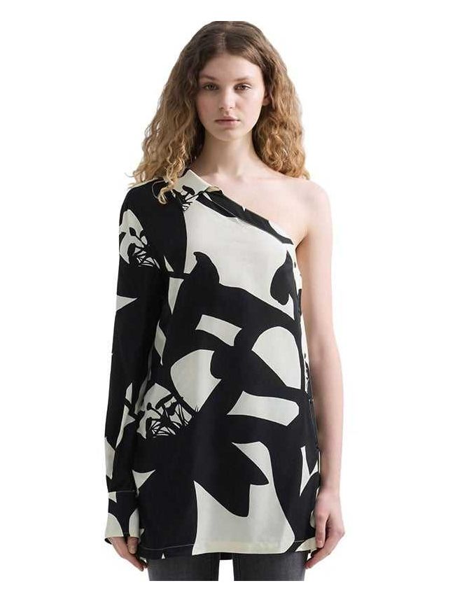 RW2176 {75100}030