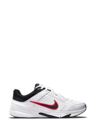 Nike defyallday 