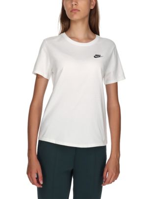 W nsw tee club