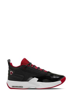 Jordan max aura 6